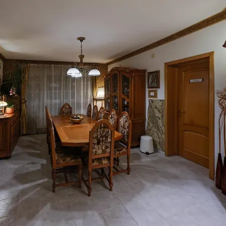 Bio BoutiqueHotel Club-Austria Buşteni
